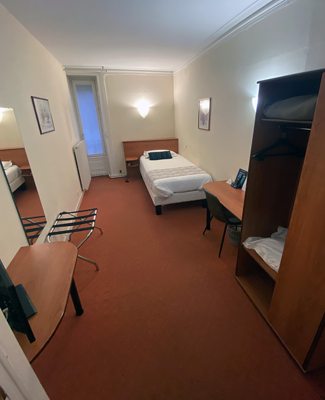 Chambre du Nouvel H&ocirc;tel &agrave; Lons de Saunier